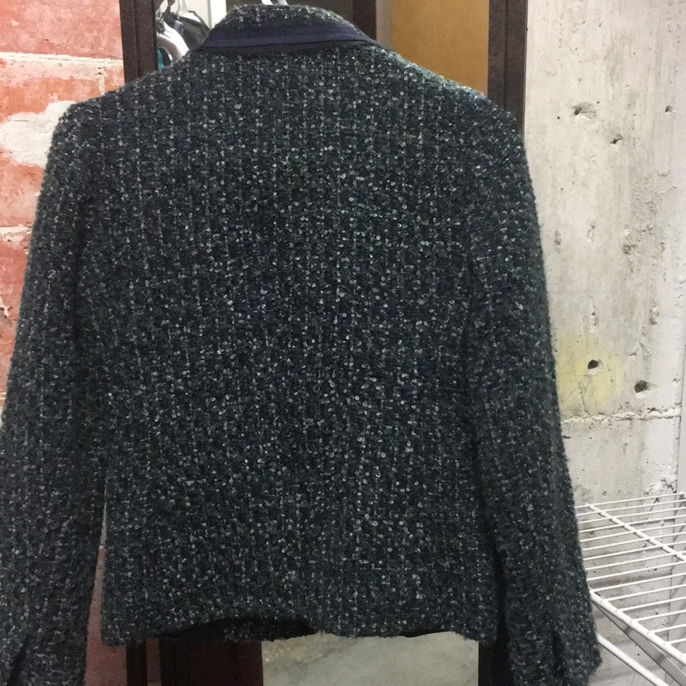 Blazer - Picture 4 of 4